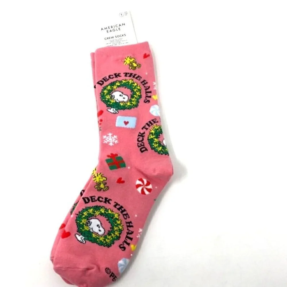 American Eagle Peanuts Crew Socks Holiday Deck the Halls Pink OS  B8